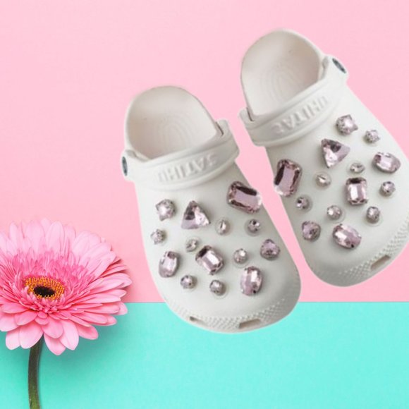 Jewelry - Light Pink Glass Rhinestone Shoe Charms